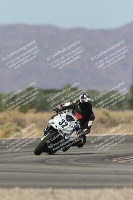 media/Oct-13-2025-Moto Forza (Mon) [[a66d839500]]/3-B Group/Session 3 (Turn 16)/